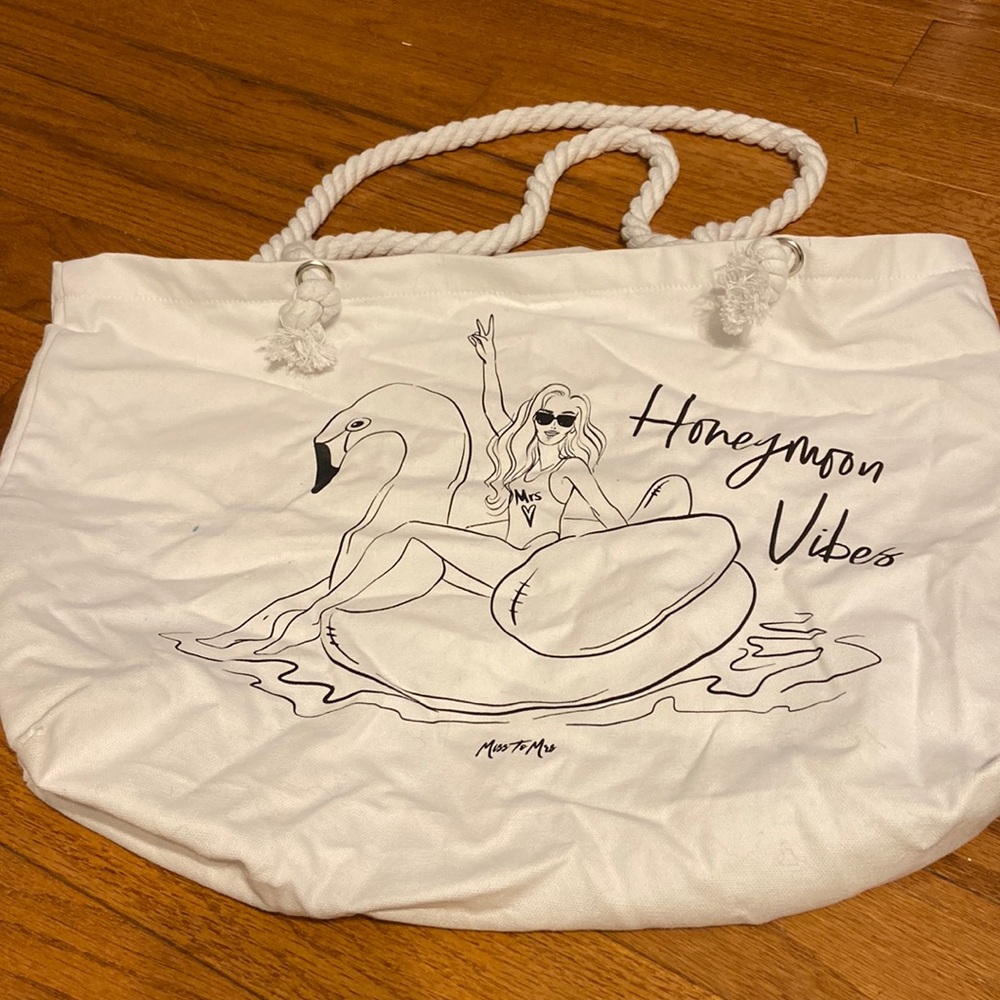Rope honeymoon bag
